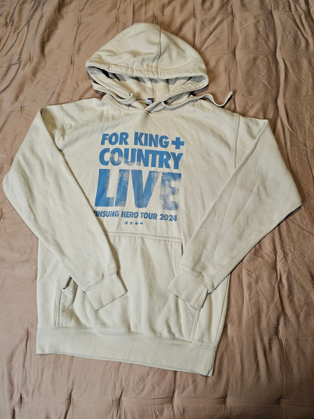 For King + Country Live Unsung Hero Tour 2024 Hoodie Cream Blue M